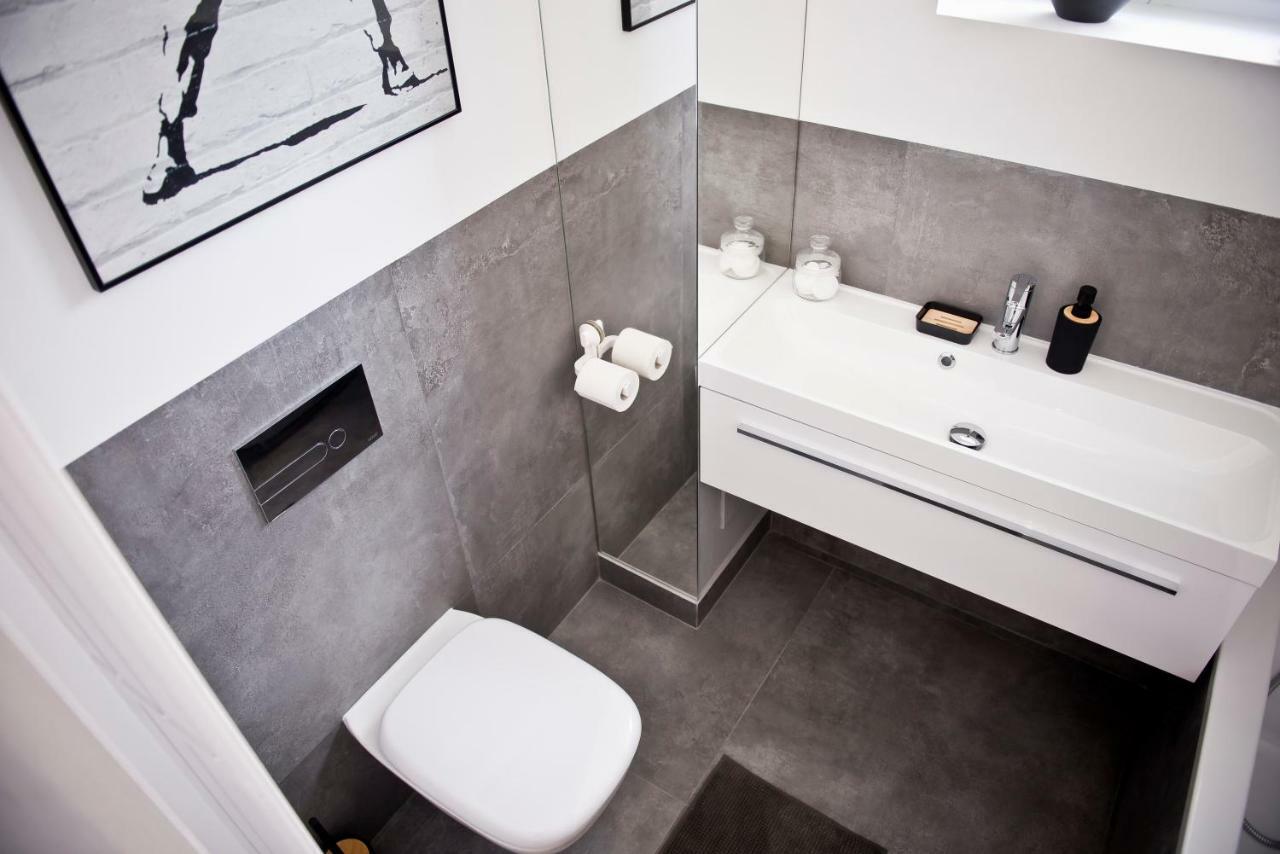 Apartament Powisle With Balcony Varşova Dış mekan fotoğraf